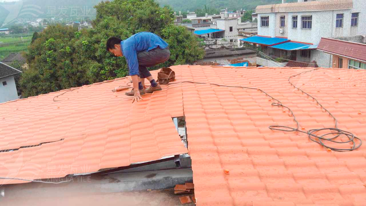 贺州屋顶铺设安装合成树脂瓦时，牢牢记住这3点，就不怕屋顶出问题！